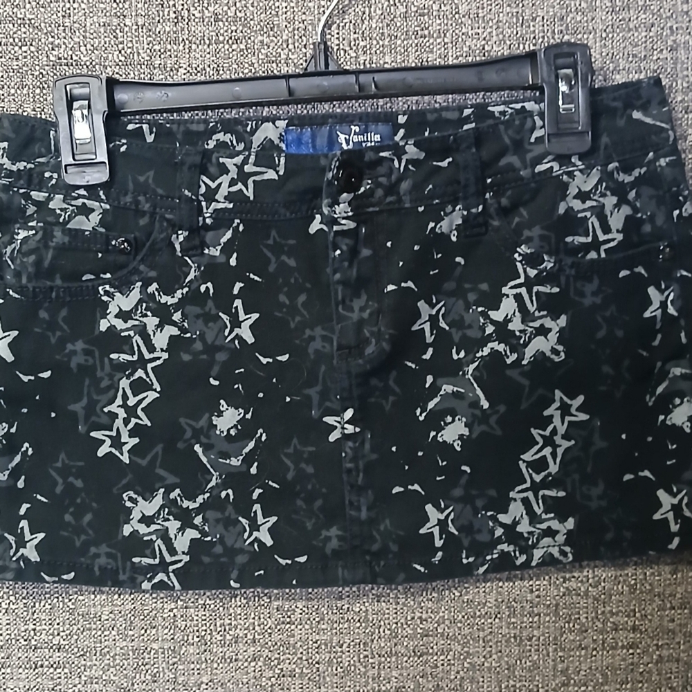 Black Star Patterned Skirt